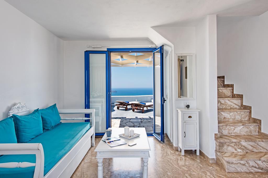 Villa Irini Fira - Adults Only Szoba fotó